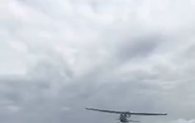 Un avion s-a prăbușit în Rusia, provocând moartea a opt oameni. Un copil de patru ani este singurul supraviețuitor