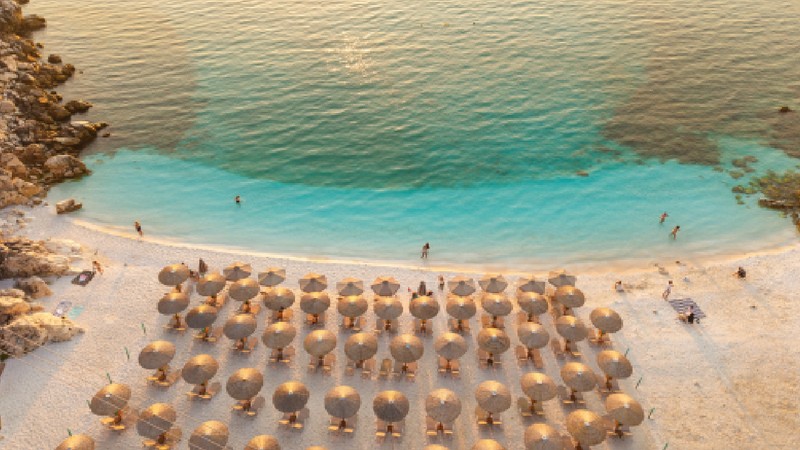 Marble Beach - Plaja iconică de pe insula Thasos - Sursă foto: Shutterstock