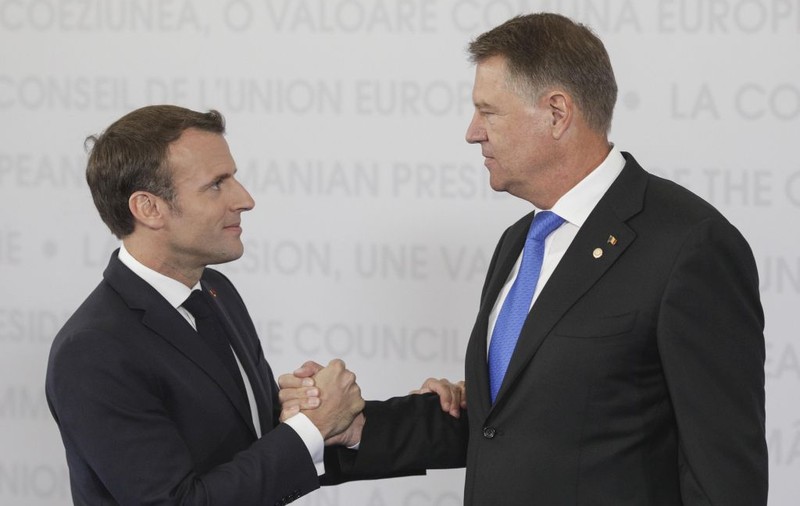 Emmanuel Macron consideră statul de drept „fragilizat” de guvernul din România