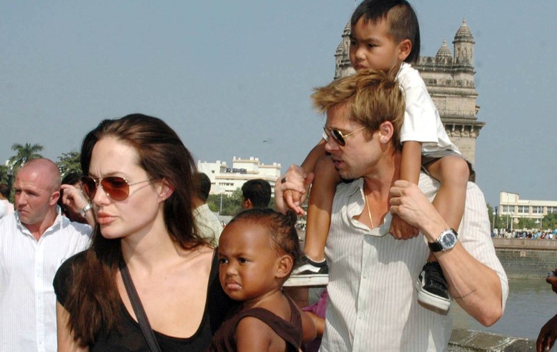 Brad şi Angelina şi-au serbat gemenii