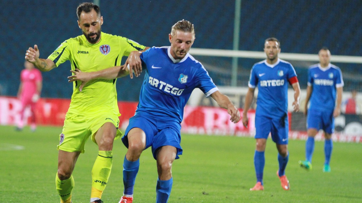 Licențe pentru Liga 1. Pandurii Târgu Jiu și ASA Târgu Mureș, singurele cluburi sancționate