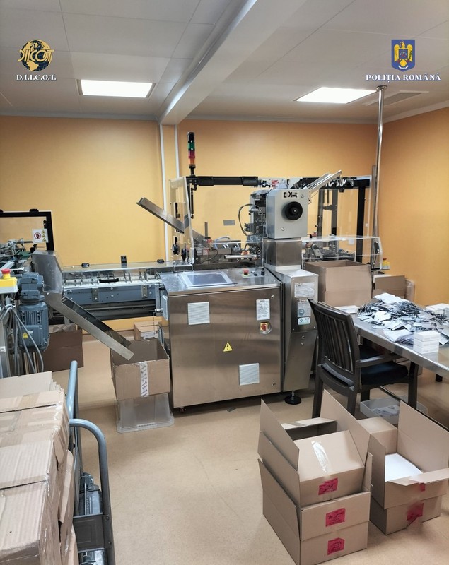 Grupare specializată în producerea de metamfetamină, anihilată. Fost vicepreședinte al Asociației Producătorilor de Medicamente, reținut