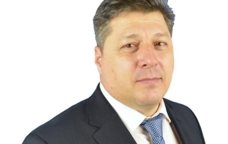 Primarul comunei prahovene Bălțești a fost reales, după ce fusese arestat preventiv din cauză că a dat contracte firmelor familiei sale