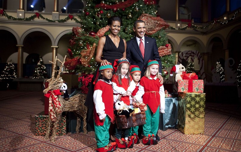 Obama îl aşteaptă pe Moş Crăciun cu lapte şi prăjituri