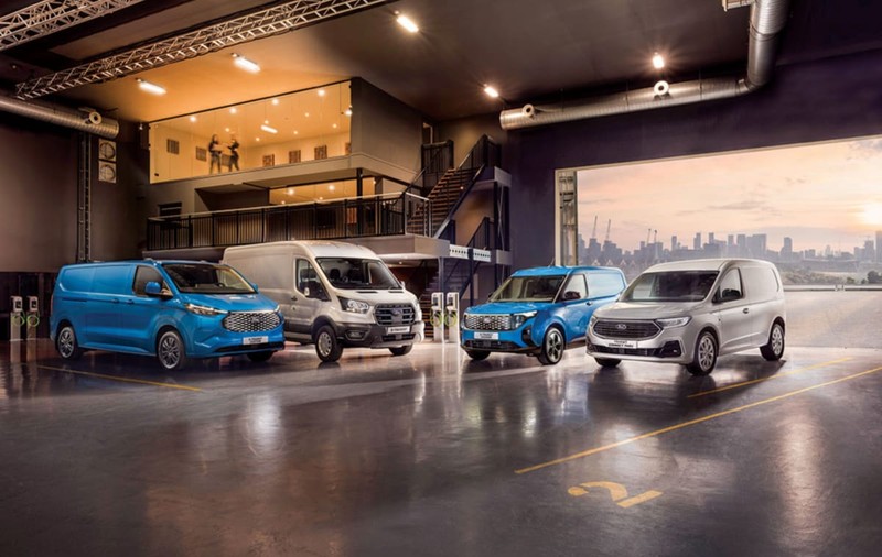 Ford Pro revoluționează productivitatea cu gama complet electrificată de autoutilitare Transit – Piese-Ford.ro