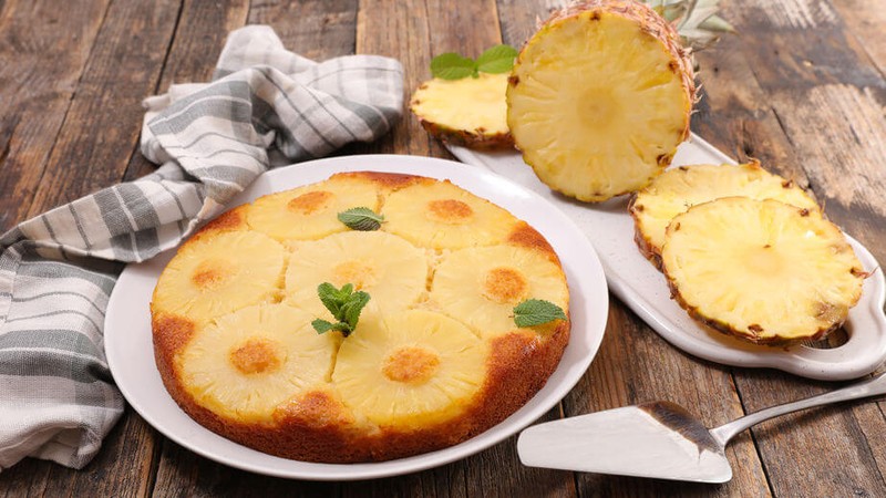 Tort de post cu ananas