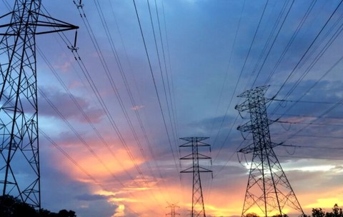 Alertă în energie pentru ROMÂNIA! Industria se reunește la București pentru a găsi soluții