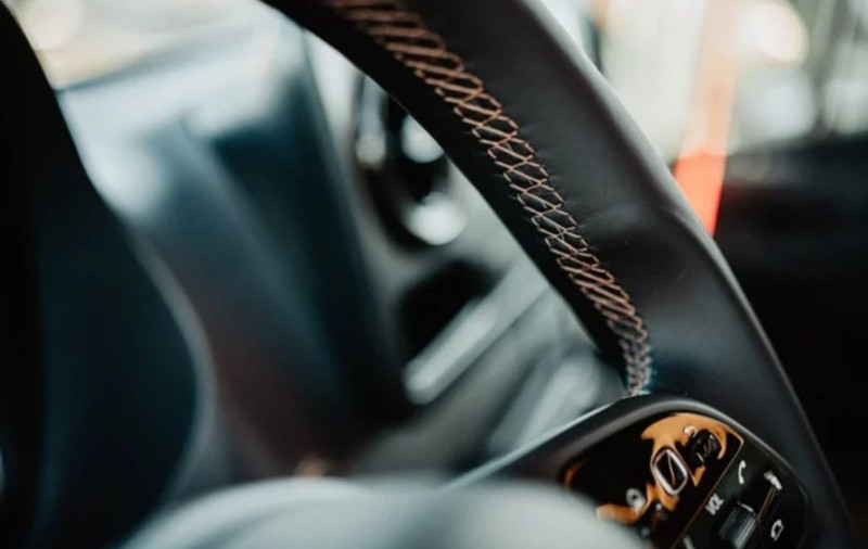 Auto Albaca - soluția sigură pentru carosarea microbuzelor