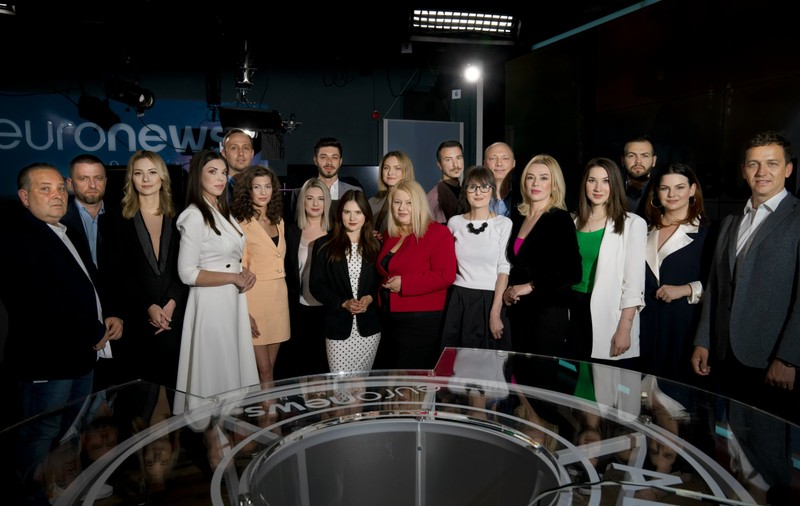 Euronews România emite de astăzi. Ce jurnaliști s-au alăturat postului, ce programe va difuza și pe ce rețele de cablu se vede