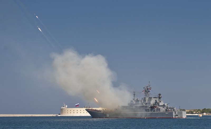 Flota rusă de la Marea Neagră, la Sevastopol, în Peninsula Crimeea FOTO: EPA