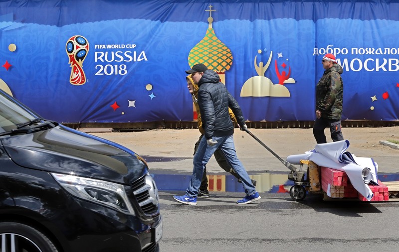 Încă se cară roaba cu câteva zile înainte de startul Campionatului Mondial de fotbal Rusia 2018