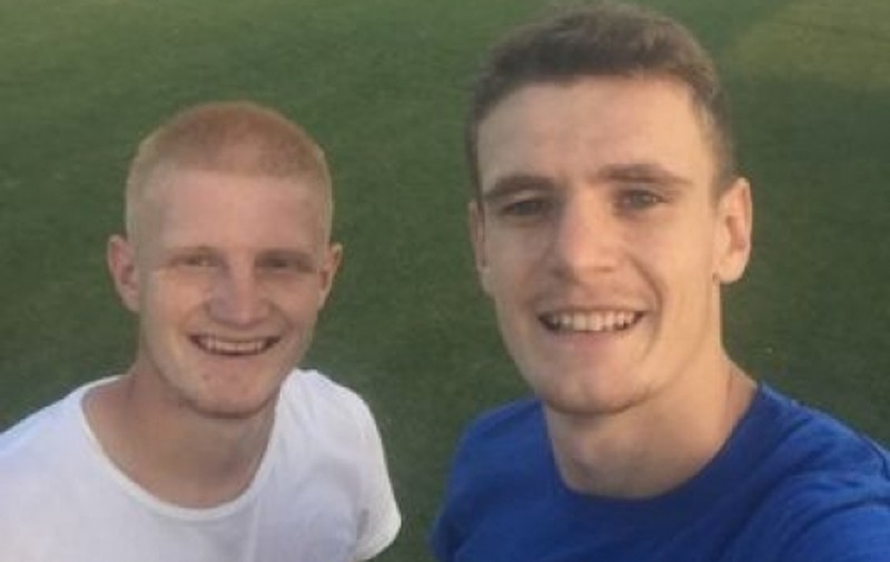 Gest impresionant al unui fotbalist pentru fratele mai mare din familia îndoliată de accidentul de la Viișoara: ”E un pansament pentru durerea lui” / FOTO&VIDEO