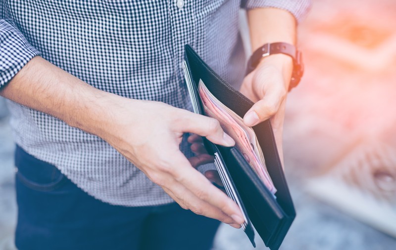 Ce salarii sunt în telecom: în funcție de job, experiență și județ, variază între 1.600 și 30.000 de lei
