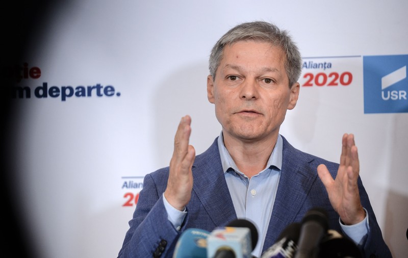 Dacian Cioloș, acuzat de șantaj în interiorul USR după ce a amenințat cu demisia