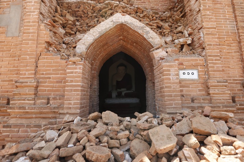Mai multe pagode au fost grav afectate de cutremur