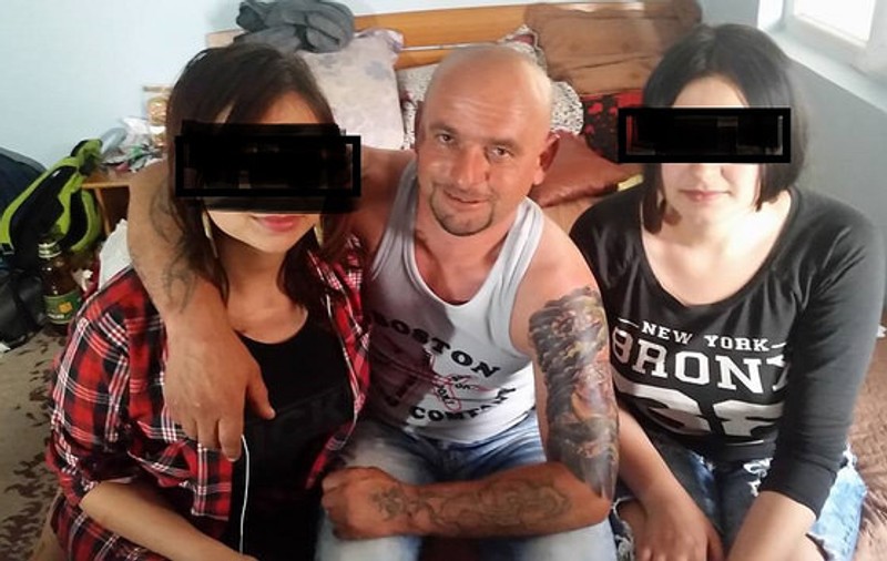 Înregistrarea făcută de adolescenta violată de tată în Dâmbovița. Fata ar fi fost abuzată de la vârstă fragedă