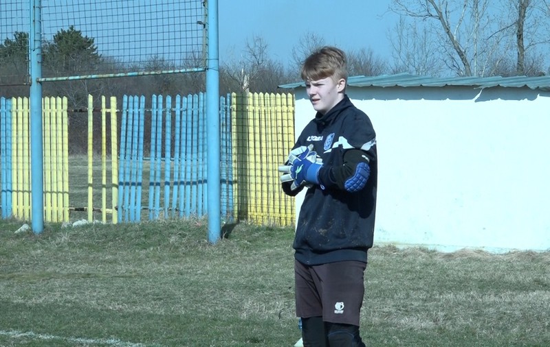 Portar ucrainean de 16 ani refugiat la Ploiești: „Mi-e teamă pentru babușca mea, a rămas la Odesa”