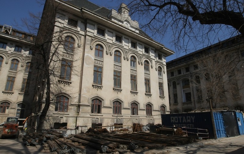 Sediul Primăriei Capitalei, pregătit pentru un mare cutremur. Vezi cum a fost întărită clădirea| FOTO