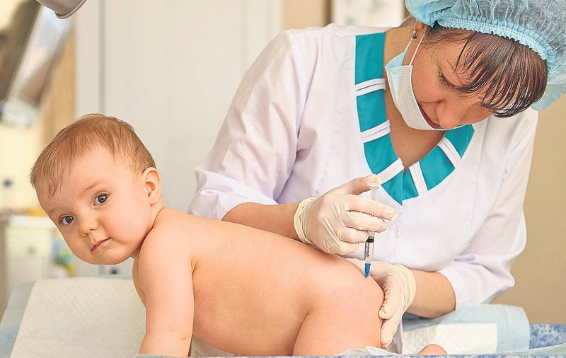 Îţi vaccinezi copilul sau nu? Uite ce arată statisticile!