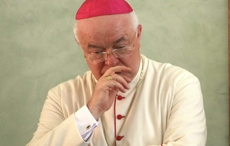 UN NOU SCANDAL ZGUDUIE VATICANUL! Papa Francisc a cerut ARESTAREA UNUI FOST ARHIEPISCOP ACUZAT DE PEDOFILIE