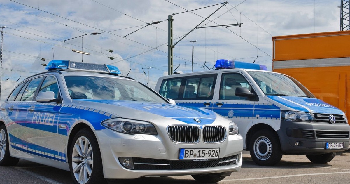 Un șofer român de TIR a lovit un camion parcat în care dormea un coleg Sursă:Profimedia