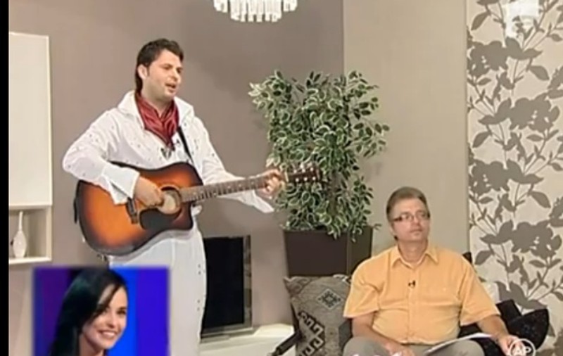 Mihai Vulpe de la Românii au Talent "i-a dat plasă" Andreei Marin. Vezi unde şi cum!