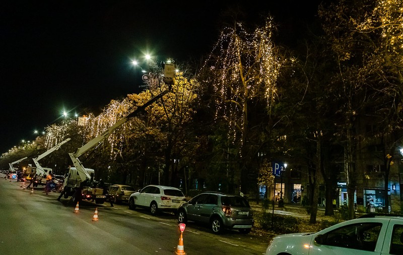 Bucureștiul, împodobit cu toate decorațiunile de Crăciun disponibile, spune Nicușor Dan. Cu cât au fost reduse cheltuielile