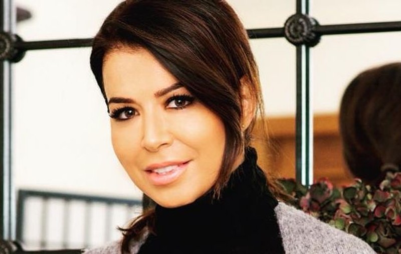 Fiica Simonei Pătruleasa îi calcă pe urme mamei sale. “Trei ore pe zi le dedică pictatului, desenatului, coloratului”