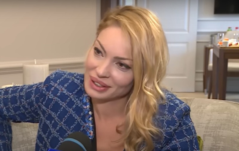 Cum arată o zi din viața Valentinei Pelinel. N-are grijă doar de copii, merge și la muncă: „Am diverse întâlniri”