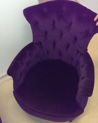Mobilierul din biroul directoarei