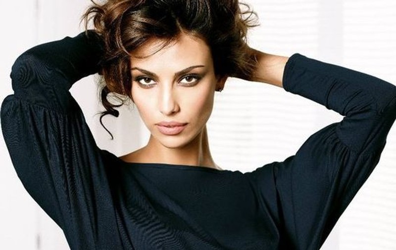 Video | Uite prima apariţie a Mădălinei Ghenea, în clipul lui Eros Ramazzotti!