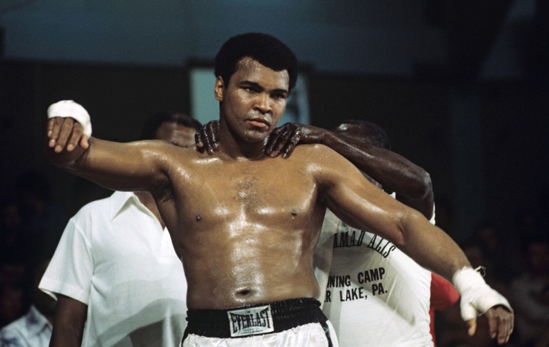 Un superstar de la Hollywood va purta pe umeri sicriul legendarului boxer Muhammad Ali