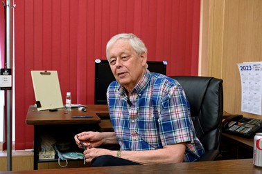 MARION, KANSAS - AUGUST 14, 2023, Eric Meyer the publisher of the Marion County Record conducts telephone interview today in the newspaper’s office responding to the unprecedented raid Friday, by local law enforcement officers who seized computers, cellphones and reporting materials from the Marion County Record office, the newspaper’s reporters, and the publisher’s home. 14 Aug 2023 Eric Meyer the publisher of the Marion County Record conducts TV interviews today in the newspaper’s office responding to the unprecedented raid Friday, by local law enforcement officers who seized computers, cellphones and reporting materials from the Marion County Record office, the newspaper’s reporters, and the publisher’s home.,Image: 797561510, License: Rights-managed, Restrictions: World Rights, Model Release: no, Pictured: MARION, KANSAS - AUGUST 14, 2023