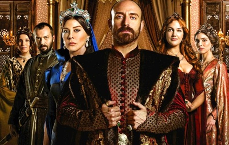 Nu trăiesc doar din actorie! Vezi cum se îmbogăţesc vedetele din "Suleyman Magnificul"