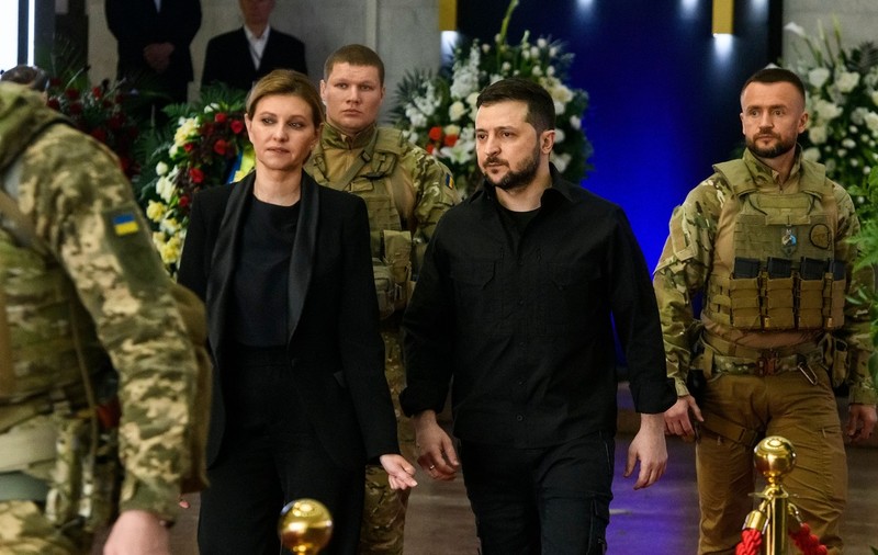 Prima apariție a soților Zelenski împreună, în public, de la începutul războiului