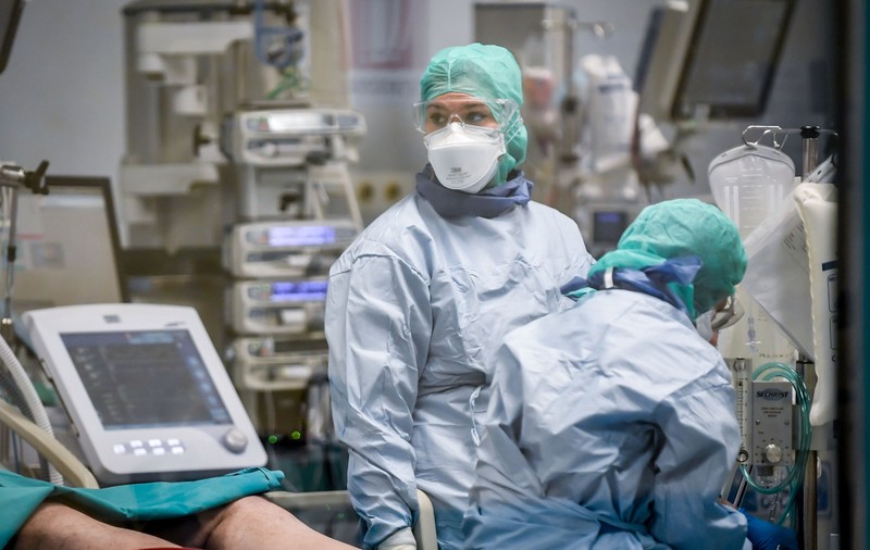 Un pacient cu Covid-19 îi trimite la control pe toți medicii de pe secția unde era internat