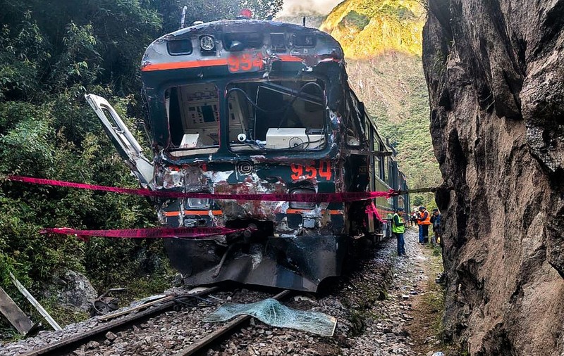 Două trenuri cu turiști s-au ciocnit în Peru: un om a murit, iar alți 40 au fost răniți