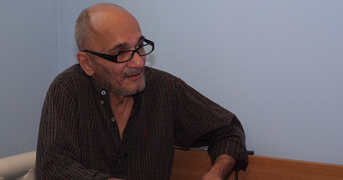 „Călăul de boschetari” Sergiu Băhăian, părăsit de familie în puşcărie. Pe lângă problemele pe care le-a avut cu legea, fostul regizor ajuns acum la 56 de ani a rămas aproape singur. Soţia, Cati O nica, o basarabeancă focoasă l-a părăsit la scurt timp după arestare, iar mama şi sora l-au renegat