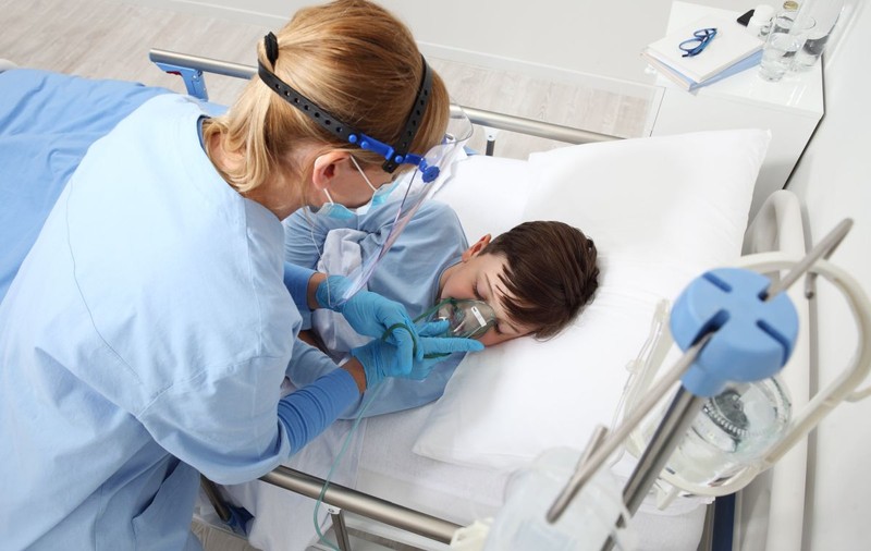Val de viroze în rândul copiilor. Dr. Mihai Craiu: „Sezonul de boli virale va fi deosebit de zgomotos anul acesta”. Ce trebuie să facă părinții