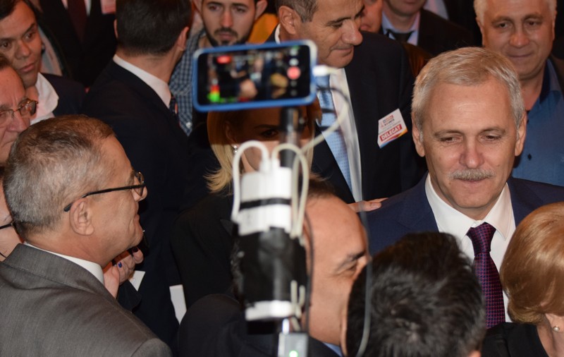 Dragnea, către delegații Congresului PSD: ”Vreţi să mai fiu în continuare preşedintele vostru? Atunci, așa va fi!”