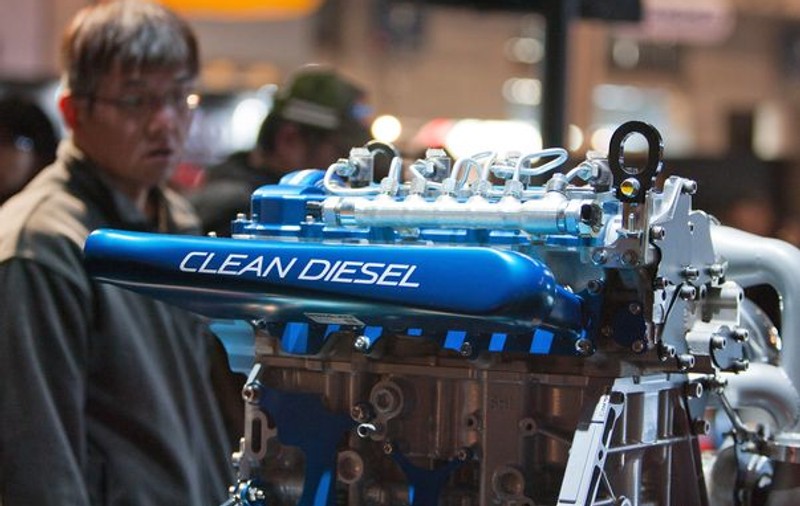 Vrei să-ţi iei o maşină şi nu ştii ce alegere să faci? Iată 5 motive pentru care ar trebui să optezi pentru DIESEL!