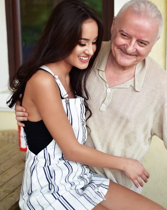 Irinel Columbeanu și-a găsit alinarea lângă o doamnă de la azil: „După o anumită vârstă, dragostea este simplă”. Fostul soț al Monicăi Gabor n-a scăpat de datorii