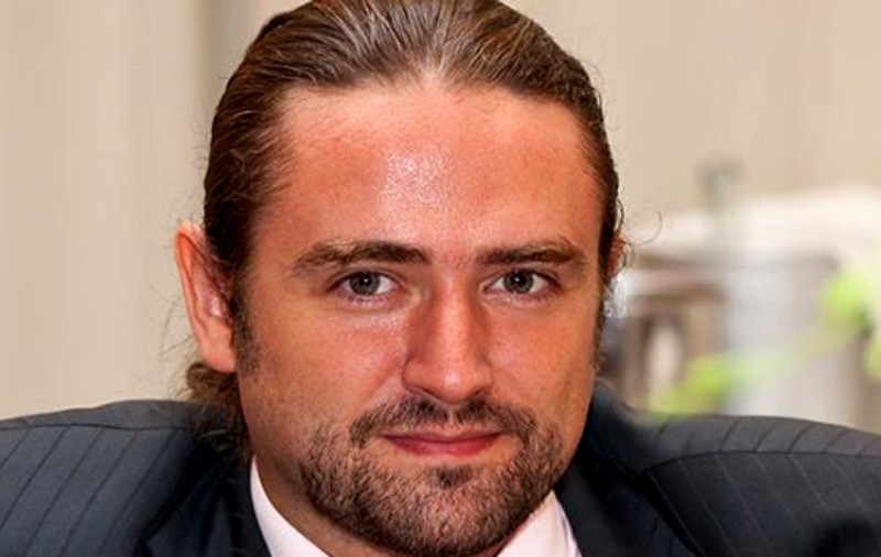 Un deputat PSD se vede preşedintele României pentru că şi astrele îl susţin