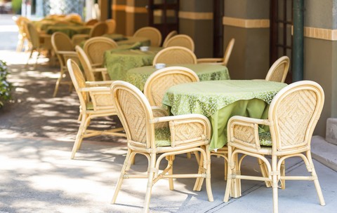 mese-restaurant-scaune-terasa
