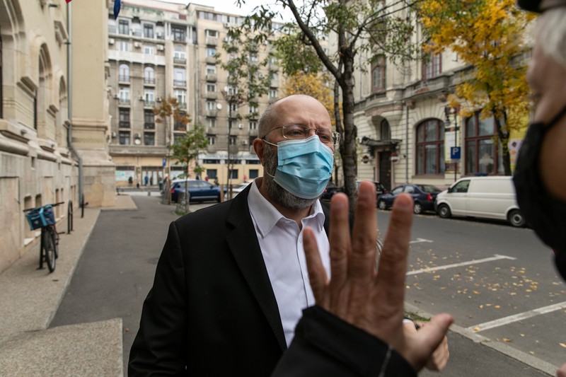 Fostul viceprimar Bădulescu și protestatarul Ceaușescu