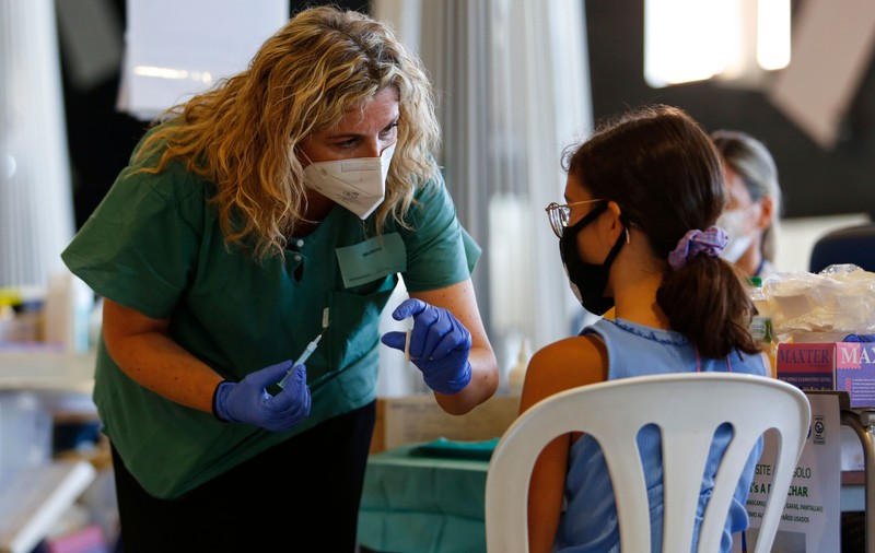 Pfizer și BioNTech anunță că vaccinul lor poate fi administrat și copiilor între 5 și 11 ani