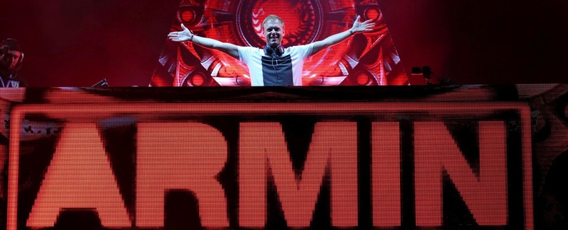 Armin Van Buuren vine la Untold și anul acesta