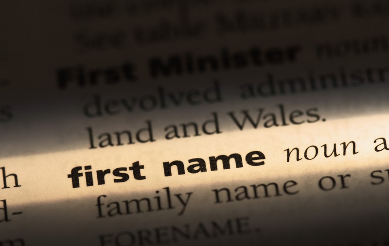 Care este Last Name și cum îl deosebești de First Name