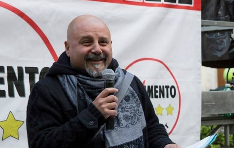 UPDATE Candidat la alegerile din Italia: "E a treia oară când am lovit un român". Reacția FADERE