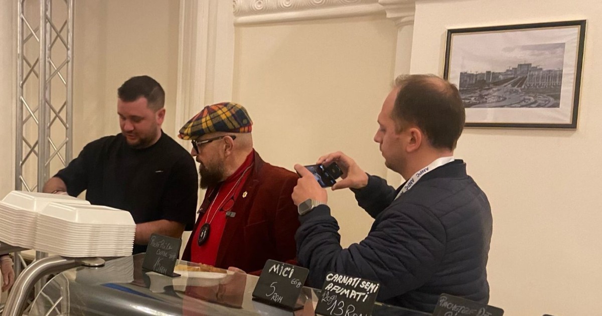 Piedone în inspecție la restaurantul din Palatul Parlamentului